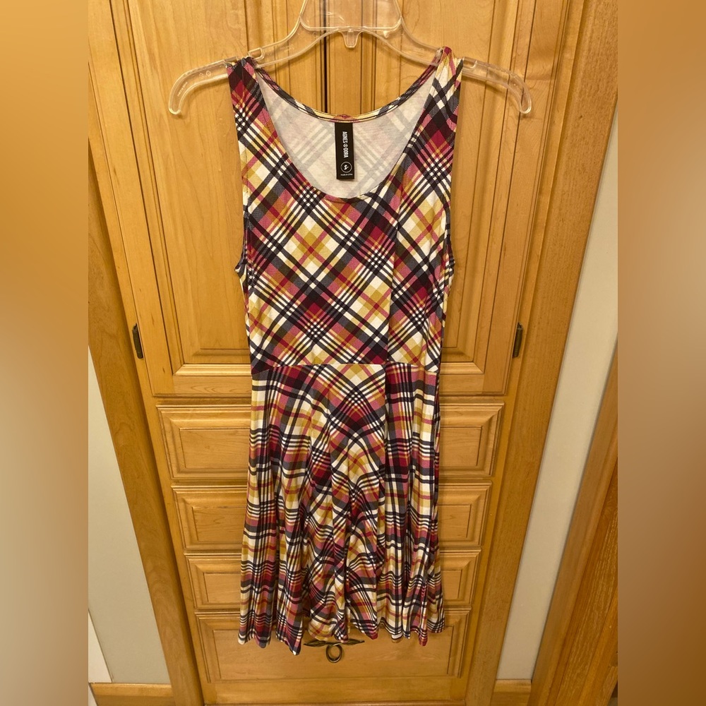 Agnes & Dora plaid sleveless dress, size Small